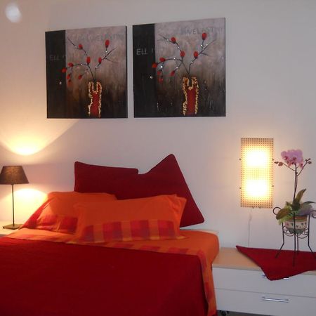 B&B Residenza Bianco Alle Grotte Di Castellana Castellana Grotte Bilik gambar