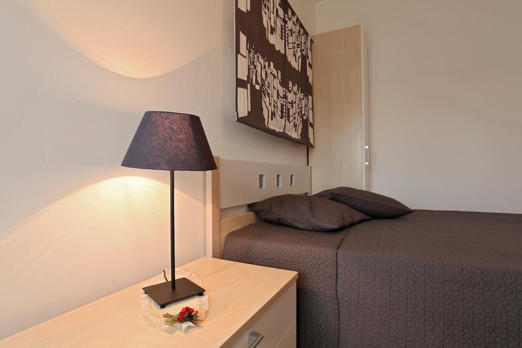 B&B Residenza Bianco Alle Grotte Di Castellana Castellana Grotte Bilik gambar